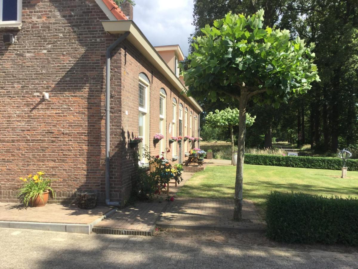Huize Goltstein Bed and Breakfast Dalfsen Esterno foto