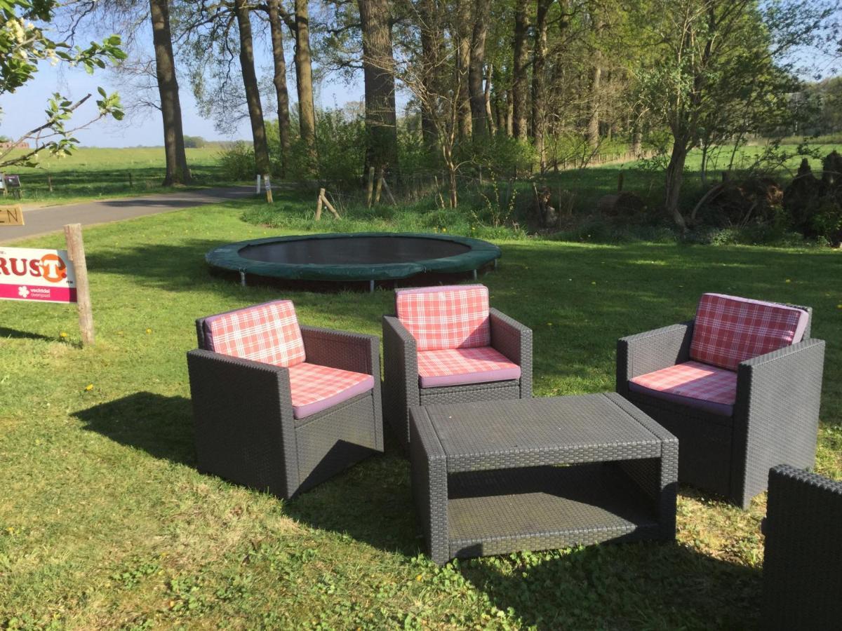 Huize Goltstein Bed and Breakfast Dalfsen Esterno foto